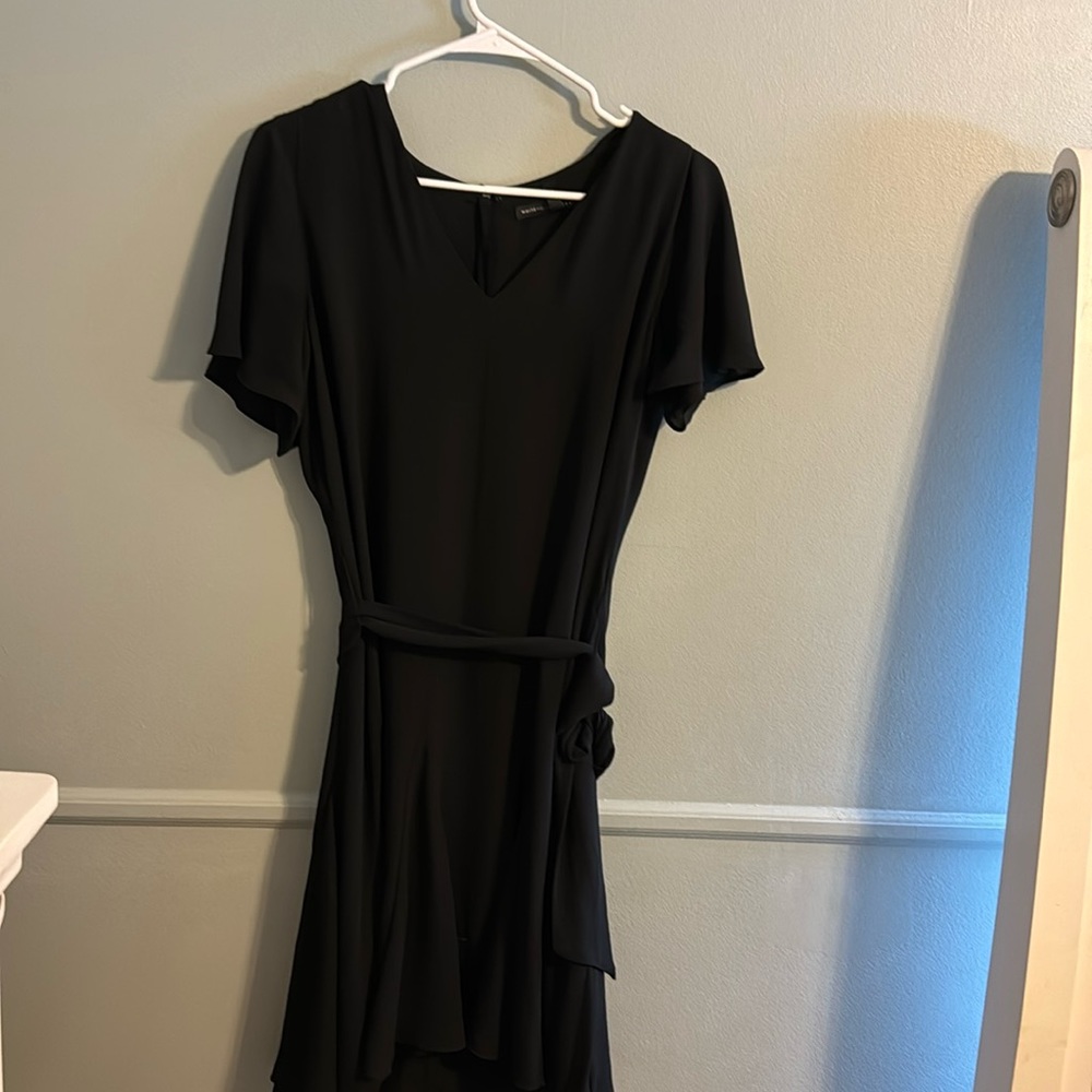 Black short sleeve dress from white House black Market. Size 8.
